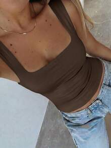 Vaiaye 女款純色方領修身休閒細肩帶背心，極簡復古純色上衣，休閒百搭棕色夏季款 - 棕色 - 查看 9