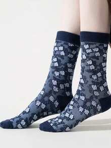1/3/6/9 Pairs Random Women's Vintage 3D Embossed Floral Palace Style Mid-Calf Socks - Multicolor - View 11