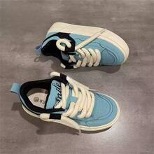 Women Skateboarding Shoes - Blue - View 1