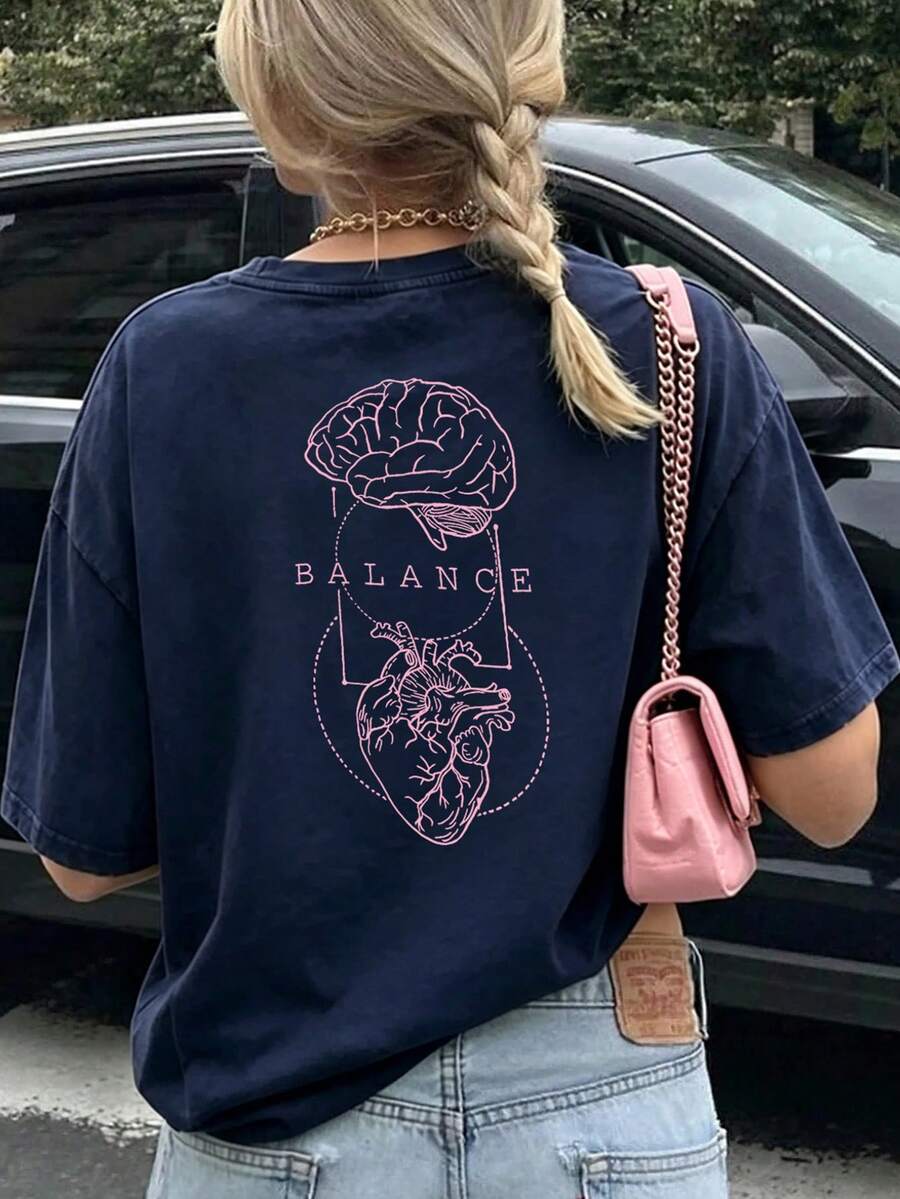 女款圓領短袖T恤,夏季新款愛心圖案與字母印花,休閒寬鬆百搭上衣,時尚日常穿搭 - 藏青 - 查看 1