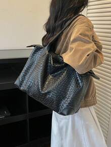 鱷魚壓紋歐美風個性化大容量極簡托特包女款，新款絎縫通勤單肩包 - 黑色 - View 5