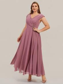 Elegant Rose Chiffon Plus Size Mother Of The Bride Dress, With Short Sleeves And Applique, Deep V-Neck Formal Maxi Dress - Dusty Pink - View 7