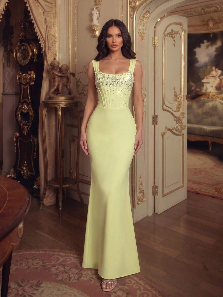Sexy One-Shoulder Square Neck Sleeveless Sparkling Rhinestone Bodycon Mini Dress, Suitable For Dates, Singles Parties, Gatherings, Balls, Graduations, Galas, Weddings, Formal Occasions, Evening Gowns - Light Yellow - View 1