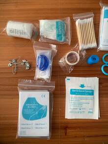 130 Peças Kit de Emergência, Inclui Ferramentas, Suprimentos de Emergência, 26 Categorias, Conjunto de 130 Peças, Itens de Suprimentos de Emergência, Portátil Montado no Carro, Adequado para Esportes ao Ar Livre, Esportes Atléticos, Camping, Família em Casa - kit de emergência - Visão 4