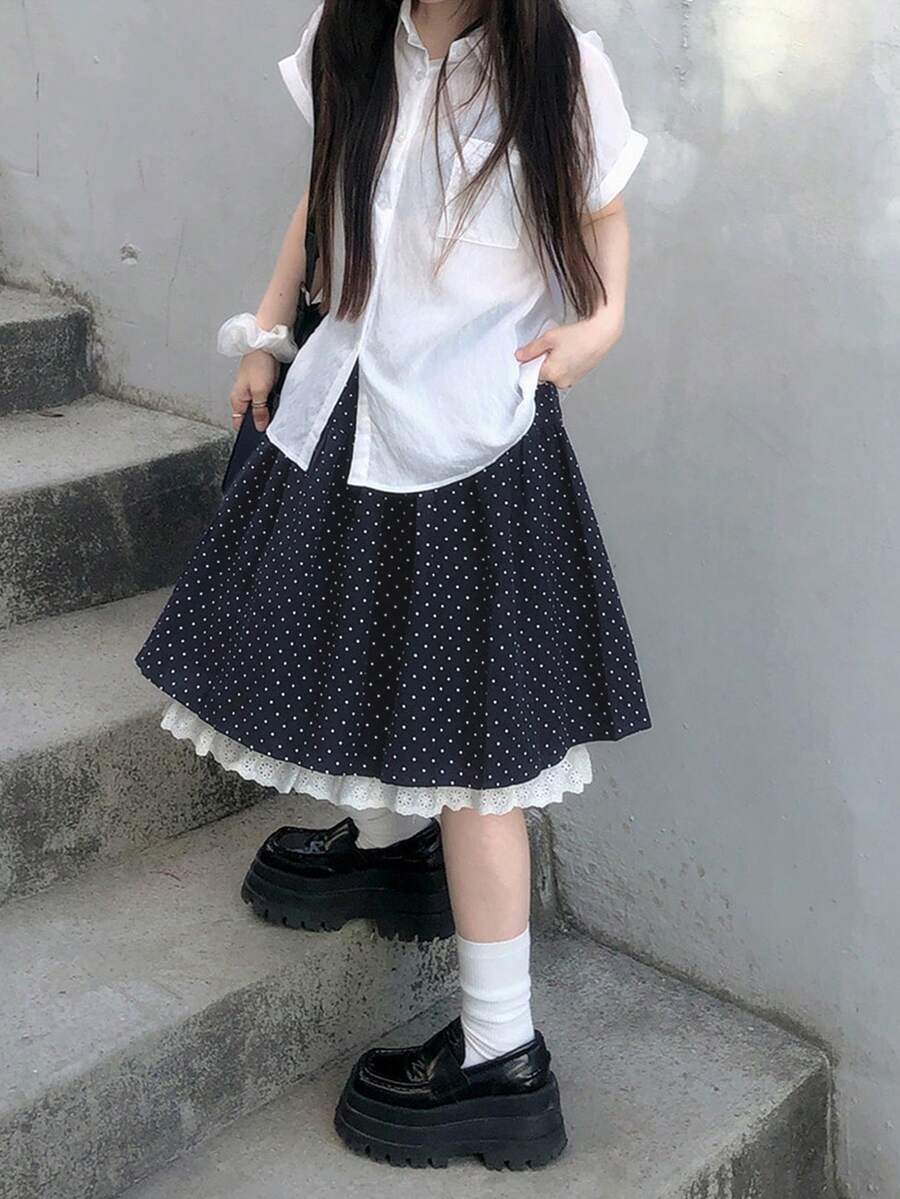 Rok Pendek Wanita Gaya Korea Vintage Motif Polkadot dengan Hiasan Renda dan Patchwork - Navy Blue - View 1