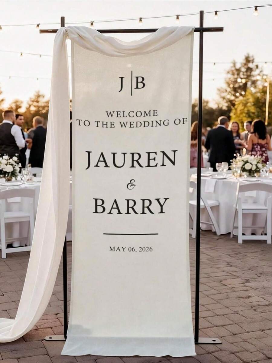Letrero de Bienvenida de Boda Personalizado | Pancarta de Boda de Tela Vertical | Fondo Personalizado con Nombre & Fecha | Decoración Rústica para Ceremonia al Aire Libre - Multicolor - Ver 1