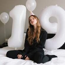 32 Inch White Oversized Number Balloons Set For Birthday Party, New Year, Holiday, Anniversary Decoration 0123456789 - White - View 3