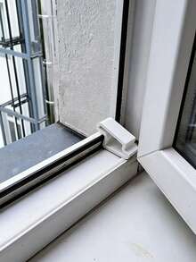 2pcs Window & Door Stopper Set | Sturdy Shock-Absorbing Strip & Track Lock Kit, Suitable For Balcony Partition, Ventilation & Privacy Protection | Easy Installation, Suitable For Patio Door, Bedroom Essential | Home Gift - Random - View 5