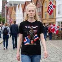 Camiseta Guerrero Vikingo Fútbol Noruega 2026 |   Diseño de Hacha con Bandera Noruegada, Camiseta Vintage de los 90 de la Selección de Fútbol Noruega - Negro - Ver 2