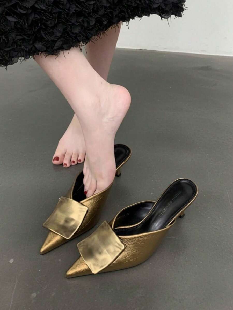 正方形金屬裝飾尖頭半露背大尺碼極簡街頭風女款細高跟鞋 - 金色 - 查看 1