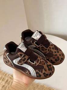 1 Pair Kids Colorblock Mesh Hook & Loop Soft Sole Retro Casual Sports Shoes, Suitable For Boys And Girls - Brown - View 5