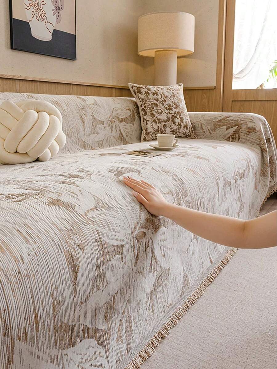 1pc French Style Modern Minimalist Floral Pattern Sofa Cover Blanket, Dust-Proof Stain-Resistant Machine Washable Hand Washable Sofa Cover, Fashionable Fresh Sofa Slipcover, Pet-Friendly Protective Cover, Suitable For Bedroom, Office And Living Room Home Decor - Khaki - View 1