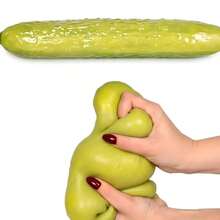 Realistic Pickle Stress Relief Squeeze Toy, Stretchable Soft Rubber Model, April Fool's Prank Desktop Decor - Multicolor - View 9