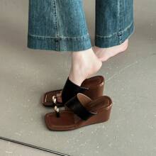 Women Flat Sandals - [Upgraded Version] Off-white - View 3