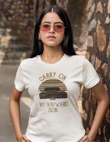 Camiseta Feminina  Carry On My Wayward Son - Branco - Visão 1