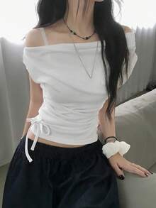 Kaos Lengan Pendek Kasual Putih dengan Ikat Pinggang dan Detail Kerut untuk Musim Panas - Putih - View 5