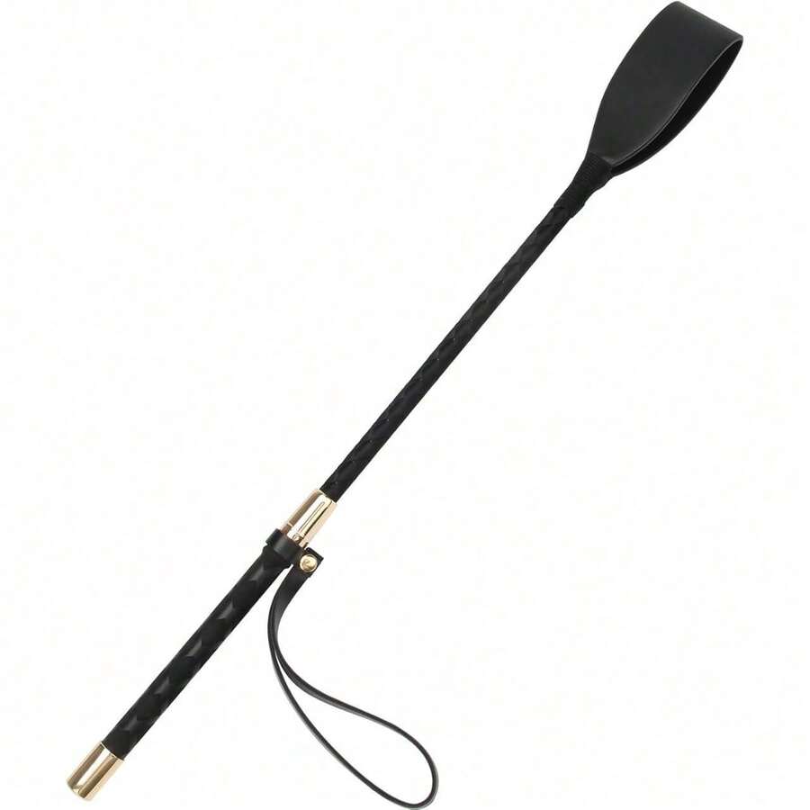 Black Professional Equestrian Riding Crop, Non-Slip Grip, Smooth Feel, Durable And Flexible Shaft, Resistant To Bending And Cracking, Long-Lasting, Suitable For Daily Horse Training, Equestrian Competitions, Horse Racing, Equestrian Stage Performances, Indoor Equestrian Courses And Professional Riders Outdoor Horse Farm Training