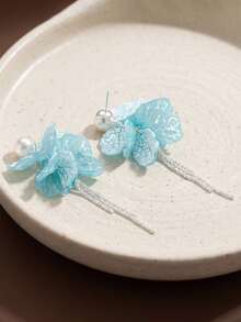 1Pair Of Minimalist Light Blue Cracked-Petal Clip-On Earrings: Summer-Style Faux Pearl Tassel Floral Earrings (No Piercing Required) - Baby Blue - View 8