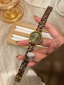1件橢圓形復古金色竹節錶帶石英女錶，優雅精緻，適合日常佩戴、生日禮物、派對 - 金色 - 查看 3