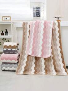 2pcs Modern Minimalist Fashion Coral Fleece Bath Towels, Ultra Soft, Quick Dry, No Shedding, Sauna Towel, High Absorbency - Multicolor - View 4