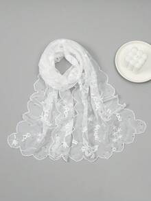 1PC Women's Fashion White Lace Beaded Long Scarf, Multi-Functional Elegant Bag Accessory Versatile Long Scarf, Summer Lightweight Breathable Headscarf, Fashionable Versatile Suitable For Daily Outings, Parties, Travel Photography And Other Occasions, Suitable For All Seasons - White - View 9