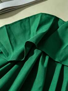 Summer New Plus Size Solid Color Ruffled Layered Tiered Cake Shorts Off-Shoulder Elegant Sexy Romper - Green - View 7
