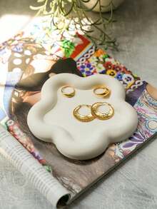 2pcs Flower-Shaped Tray Silicone Mold, DIY Creative Minimalist Flower Storage Tray Plaster Mould, Home Decoration / Gift Ornament Epoxy Resin Mold - 01-straight-eared Rabbit Tray Silicone Mold - View 3