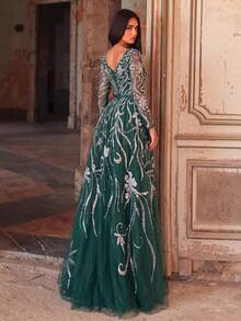 Faeriesty Women's Elegant Green Sequin Long Sleeve Boat Neck Flared Long Formal Evening Gown For Party & Romantic Events Wedding - Dark Green - View 3