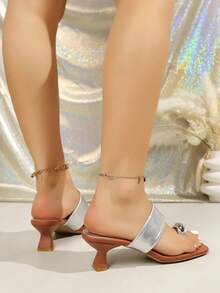 Teenager Spring/Summer New Fashion Breathable Square Toe Thong Sandals With Rhinestone Decor, Double Wide Straps, Kitten Heel, Open Toe, Casual Everyday Wear, Black/White/Silver - Silver - View 5