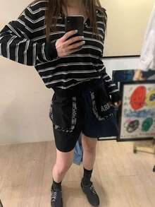 Kaos Lengan Panjang Bergaris Kasual Wanita (Garis Acak) untuk Liburan - Hitam - View 2