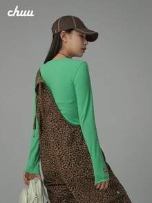 CHUU Little Fox Split Hem T-Shirt Musim Semi Wanita Manis Keren Pas Badan Lengan Panjang Atasan Crop Top Lapisan Dasar - Hijau - View 4