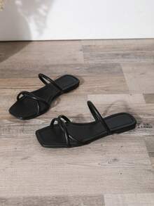 2026 Summer New Women's Open Toe Sandals With Strap Flat Shoes, Fashionable Black Comfortable Square Toe Slippers - Black - View 2