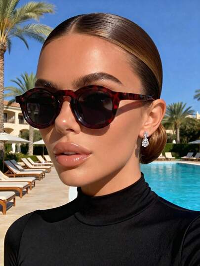 1 Pair Unisex Red Leopard Print Round Frame Fashion Glasses, Suitable For Beach Vacation, Daily Wear, Versatile Fashion Accessory