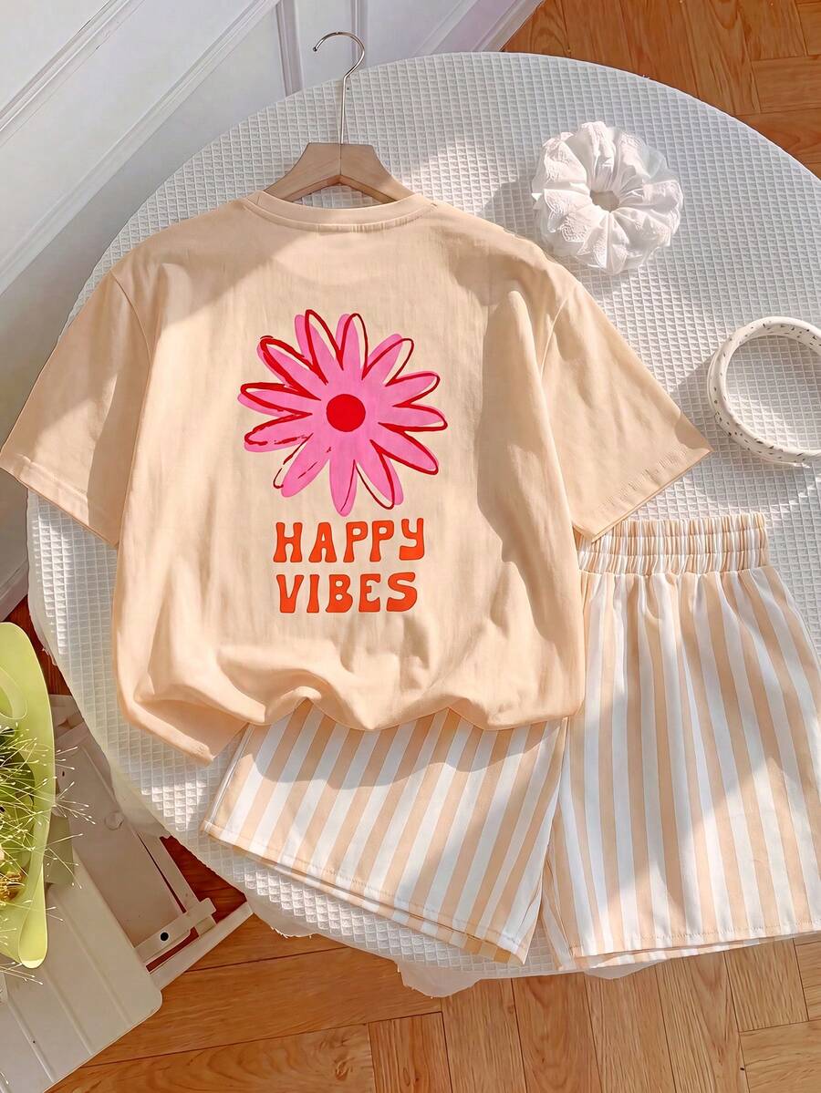 2pcs/Set Young Girl Cute Minimalist Fresh Floral Print Casual Shorts Set - Apricot - View 1