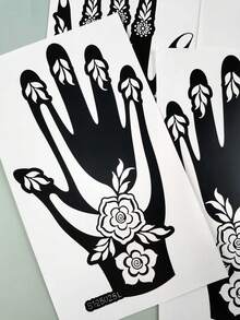 2 Pairs Reusable Symmetrical Hand Henna Tattoo Stencils Set, Floral & Geometric Mehndi Stencils, Fits Palm & Back Of Hand, Suitable For Festivals & Daily Body Painting - Black - View 9