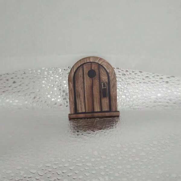 1pc 2D Vintage Wooden Fantasy Mouse Door Hanging Decoration, No Power Required, Easy Installation, Suitable For Easter, Halloween, Christmas Decor, Also As Fashionable Living Room Decoration, Ideal Choice For Fantasy Lovers And Cute Home Decor
