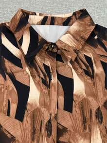 Plus Size Women's Random Pattern Button-Up Long Sleeve Shirt - Chocolate Brown - View 6