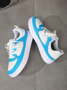 Women's Casual Sports Shoes, Versatile Color Breathable Low-Top Shoes, Skateboard Shoes, Birthday Gift, Holiday Gift, Comfortable Upper Lightweight Lace-Up Round Toe - White and Blue - View 1
