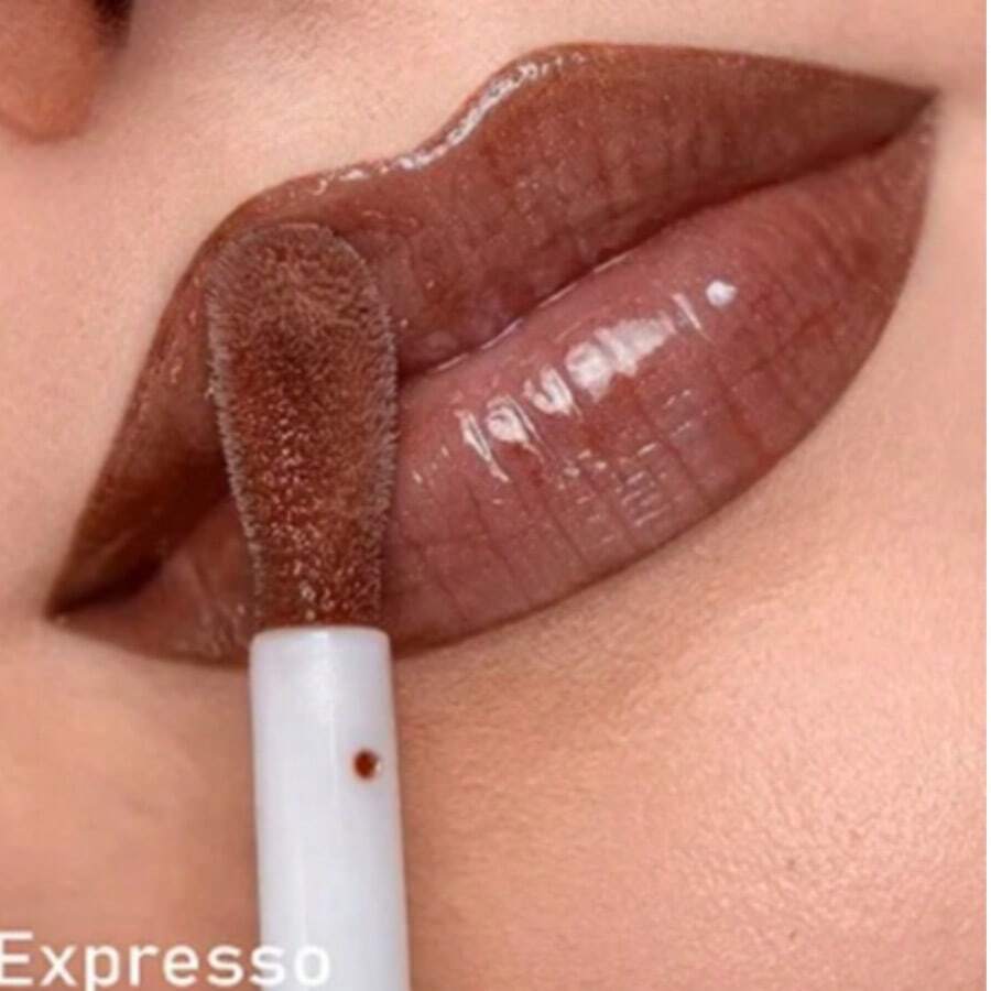 Lip Gloss Coffee Miss Lary -  Vitamina E, Óleo de Semente de Algodão, Glow, dia  a dia, festa, presente, gloss com chaveiro - Expresso - Visão 1