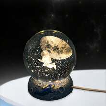 Lámpara de Noche Bola de Cristal con Base de Resina, Luz Decorativa Astronauta y Luna, Regalo de Navidad para Hogar - Cielo - Ver 1