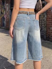 Women's Light Wash Straight Leg Cropped Jeans, Distressed Hem, Button Pockets, Non-Stretch Casual Style - Light Wash - View 3