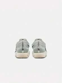 Nike Men's ZOOMX STREAKFLY 2 Running Shoes Low-Top HF6416-003 - Black and White - View 4
