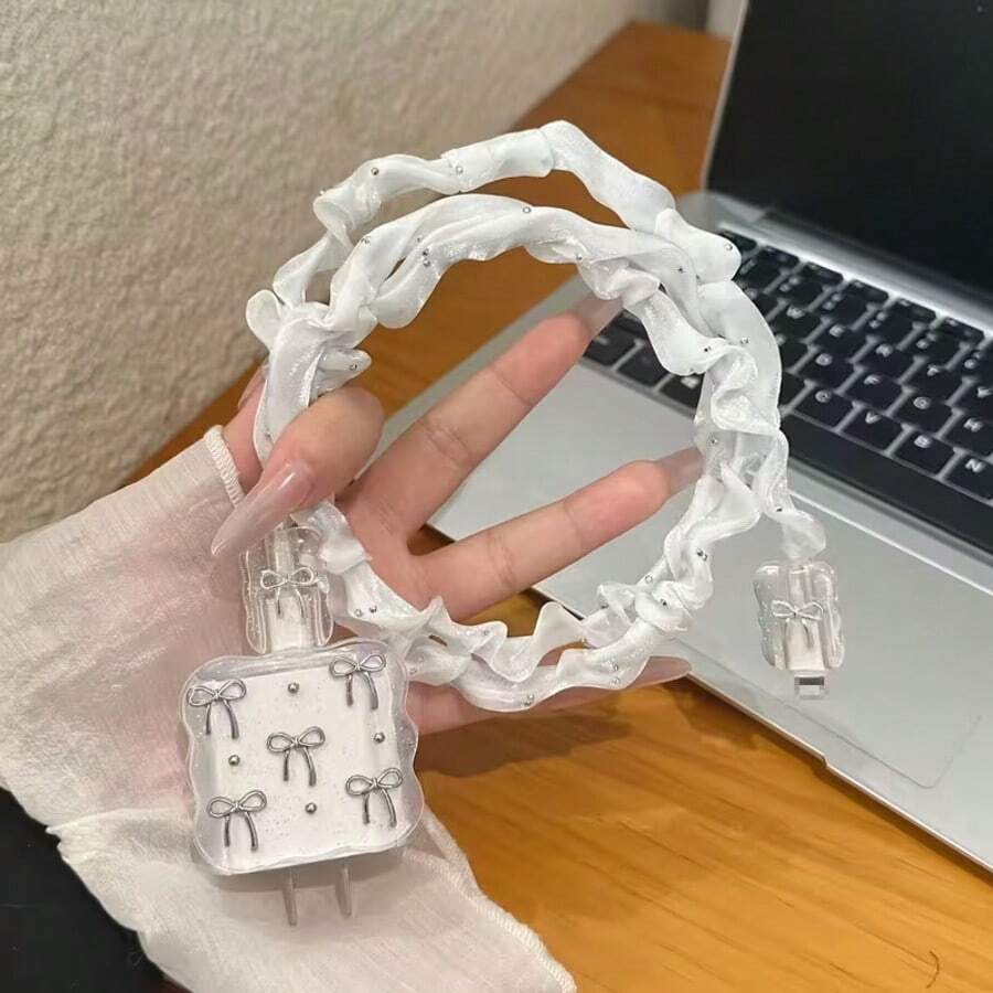 4件組金屬網銀色小蝴蝶結充電器保護套組,適用於Apple 18/20W充電器。套組包含一個數據線保護套,防止數據線裂開。防污、可愛時尚日韓風設計,節日小禮物,送給好友女友 - 彩色 - 查看 1
