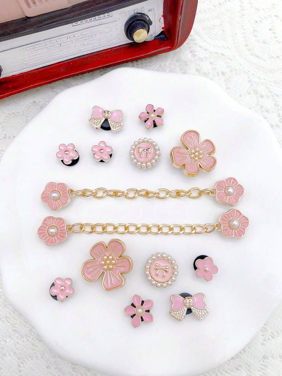 14pcs Cute Detachable Sandal Shoe Charms DIY Shoe Accessories For Women, Fun Personalized Shoe Decoration, Perfect Gift For Holiday Parties - Pink - View 1