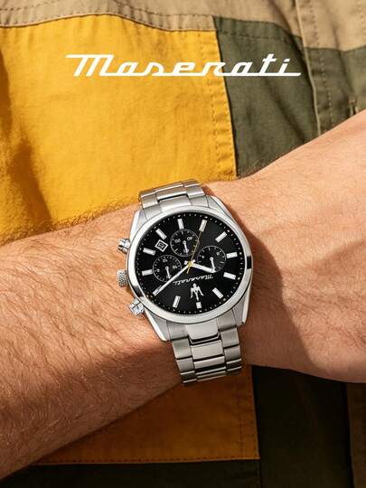 Maserati Seiko VD33 日系機芯 三盤日期與24小時顯示 43mm 拋光不鏽鋼休閒賽車正裝腕錶 R8853151010