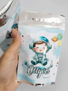20 SAQUINHO METALIZADO PERSONALIZADO ASTRONAUTA AQUARELA LEMBRANCINHA PARA FESTA INFANTIL MENINO/MENINA - Damasco - Visão 4
