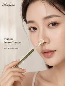 1PC Nose Contour Brush, Half Fan Nose Shadow Brush With Soft Fiber Bristles, Precise Detail Makeup Brush For Nose Shading, Highlight & Blending - White - View 3