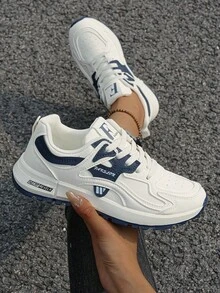 Flipark 1 Pair Women's Lightweight Cushioned Sports Shoes, Retro Line Beige & Blue Color Block PU Leather Durable Wear-Resistant Low-Top Outdoor Casual Sneakers - Blue - View 3