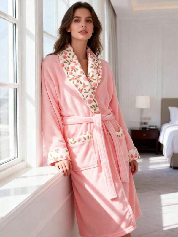 1pc Women's Pink Floral Cherry Blossom Bathrobe Ladies Plush Flannel Soft Warm Comfortable Homewear With Pockets Belt Patchwork Kimono Collar Cute Kawaii Winter Hotel SPA Pajamas
