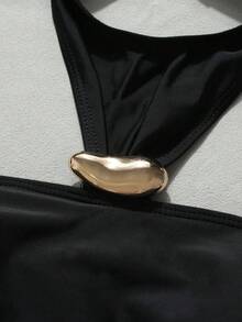 Baju Renang Wanita Terusan Model Halter Neck Hitam Mengkilap dengan Hiasan Pita dan Rhinestone Emas, Pakaian Pantai Musim Semi/Panas 2026, Gaya Liburan di Tepi Pantai dan Kolam Renang - Hitam - View 5